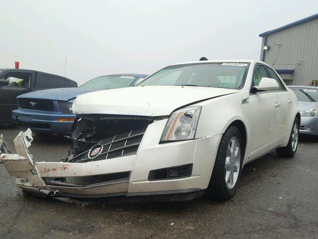 1G6DV57V380169817 - 2008 CADILLAC CTS HI FEA WHITE photo 2