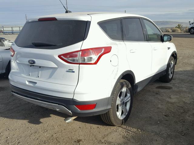 1FMCU9GXXGUC66844 - 2016 FORD ESCAPE SE WHITE photo 4