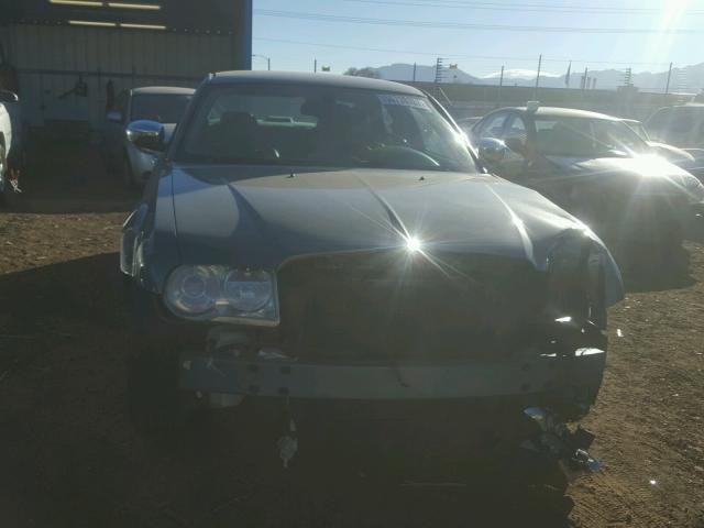 2C3AA63H15H170557 - 2005 CHRYSLER 300C GREEN photo 9