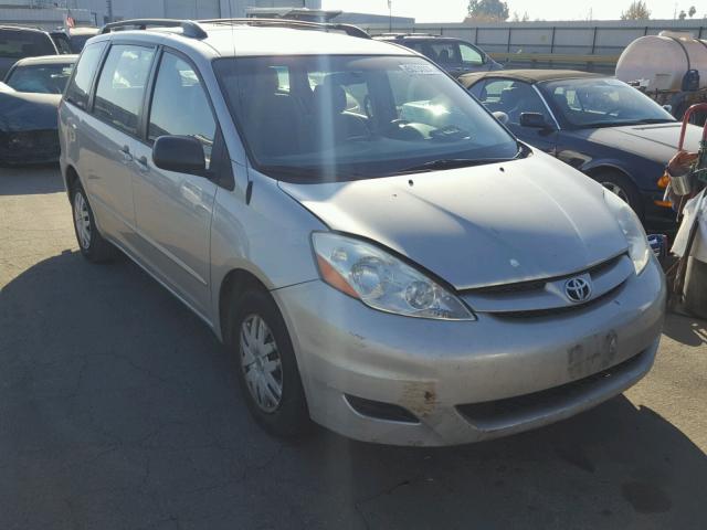 5TDZK23C27S087197 - 2007 TOYOTA SIENNA CE SILVER photo 1