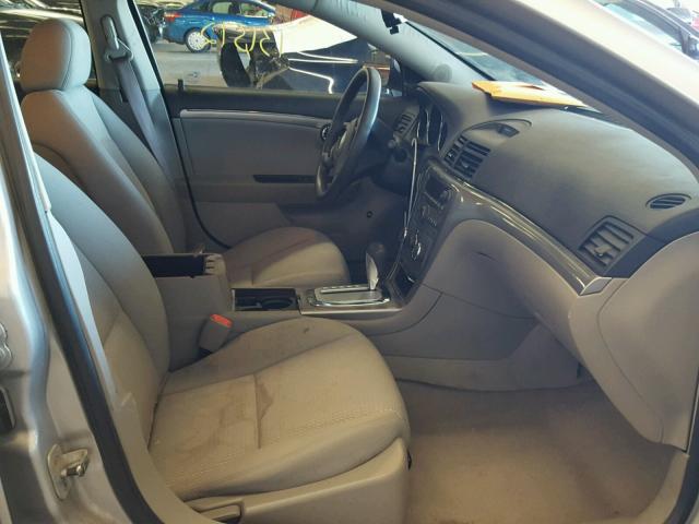 1G8ZS57N97F197462 - 2007 SATURN AURA XE SILVER photo 5