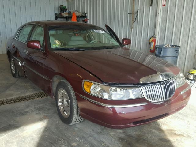 1LNHM83W2YY891973 - 2000 LINCOLN TOWN CAR C MAROON photo 2