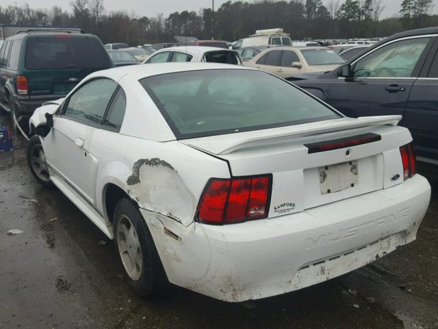 1FAFP4040YF238221 - 2000 FORD MUSTANG WHITE photo 3