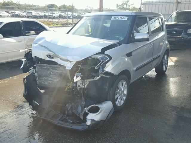 KNDJT2A69C7431362 - 2012 KIA SOUL + SILVER photo 2