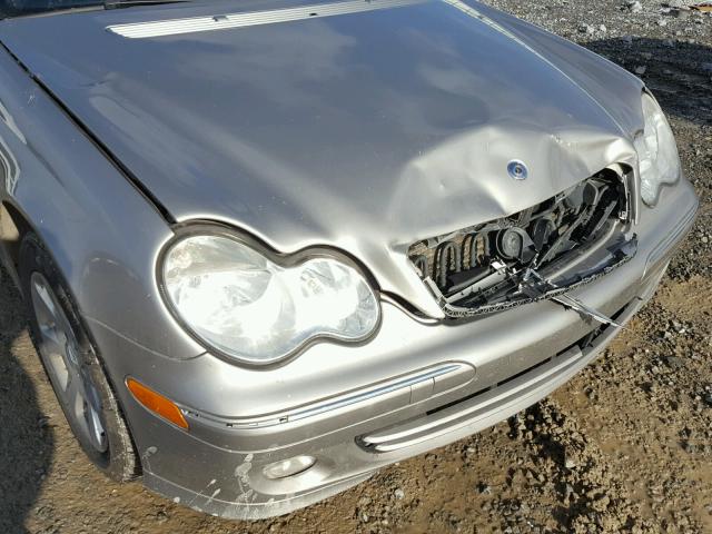 WDBRF81J85F648491 - 2005 MERCEDES-BENZ C 240 4MAT SILVER photo 9