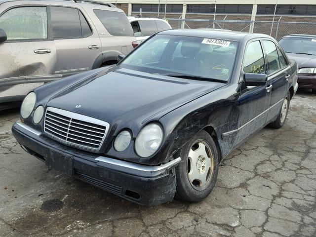 WDBJF70H3XA849494 - 1999 MERCEDES-BENZ E 430 BLACK photo 2