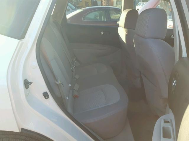 JN8AS58T78W024366 - 2008 NISSAN ROGUE S WHITE photo 6