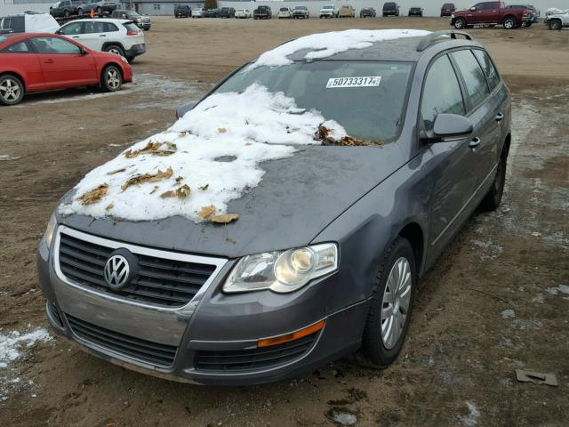 WVWLK73CX7E005256 - 2007 VOLKSWAGEN PASSAT 2.0 GRAY photo 2