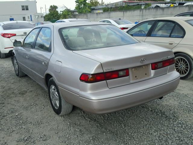 4T1BG28K7XU492028 - 1999 TOYOTA CAMRY CE BEIGE photo 3