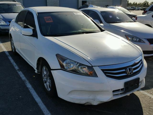 1HGCP2F66BA088633 - 2011 HONDA ACCORD SE WHITE photo 1