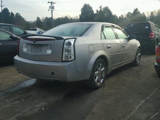 1G6DM577840156821 - 2004 CADILLAC CTS SILVER photo 4