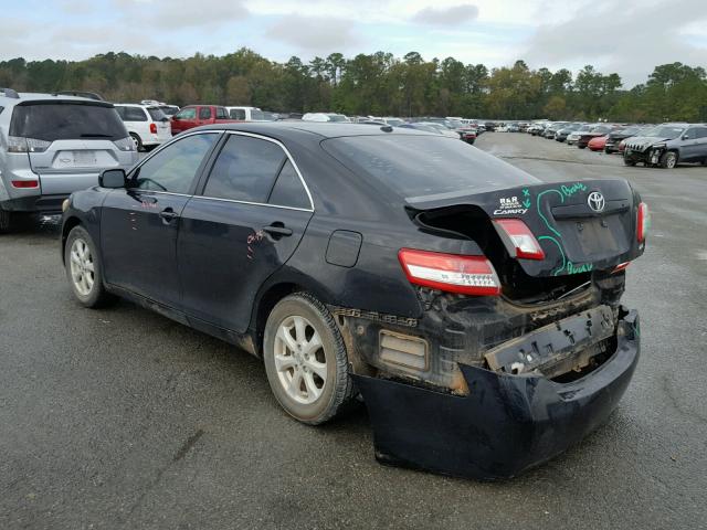 4T1BF3EK2BU164196 - 2011 TOYOTA CAMRY BASE BLACK photo 3