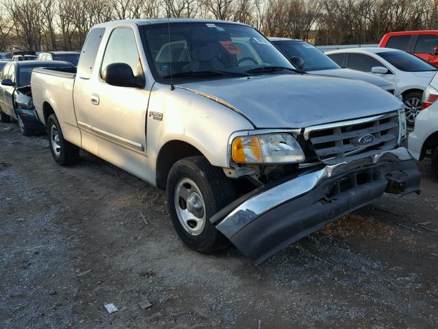 1FTRX17223NB76975 - 2003 FORD F150 SILVER photo 1