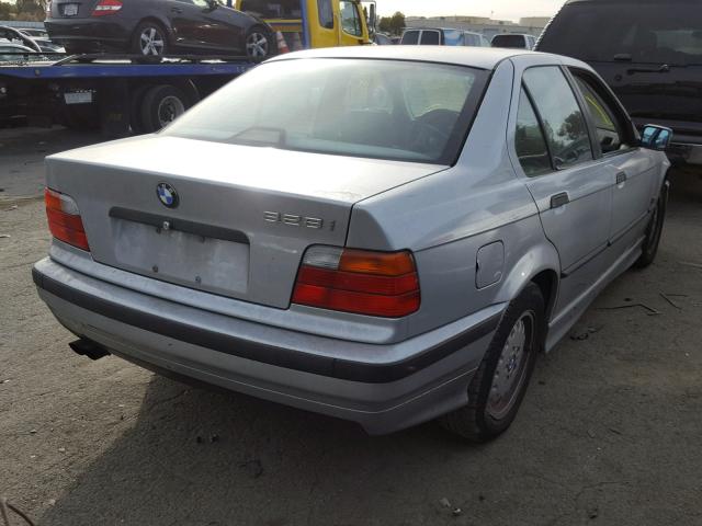 WBACD4322TAV37793 - 1996 BMW 328 I AUTO SILVER photo 4