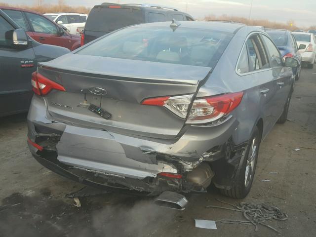 5NPE24AF4GH394318 - 2016 HYUNDAI SONATA SE GRAY photo 4