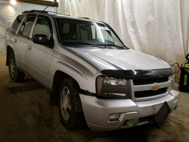 1GNDT33SX92122283 - 2009 CHEVROLET TRAILBLAZE SILVER photo 1