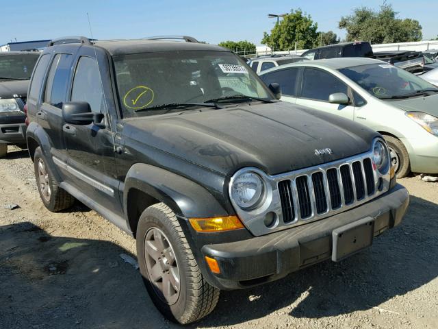 1J4GK58K95W554485 - 2005 JEEP LIBERTY LI BLACK photo 1