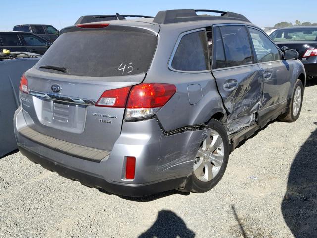 4S4BRDJC3B2388360 - 2011 SUBARU OUTBACK 3. SILVER photo 4