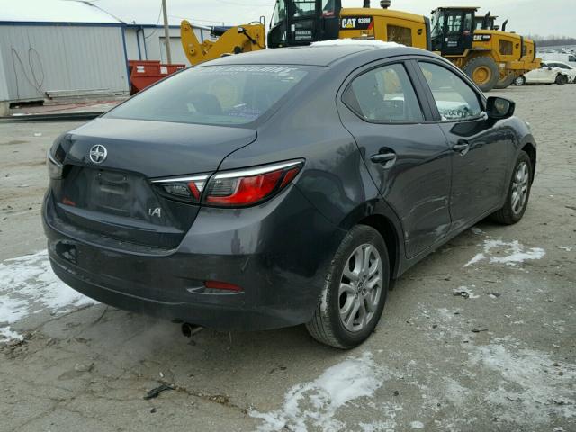 3MYDLBZV7GY120396 - 2016 TOYOTA SCION IA GRAY photo 4