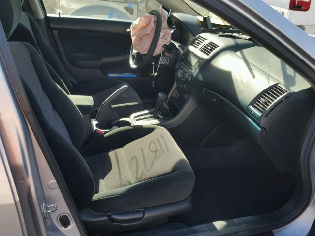 1HGCM56354A169478 - 2004 HONDA ACCORD LX SILVER photo 5