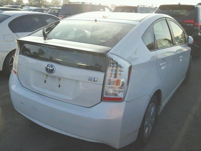 JTDKN3DU5B1473186 - 2011 TOYOTA PRIUS WHITE photo 4