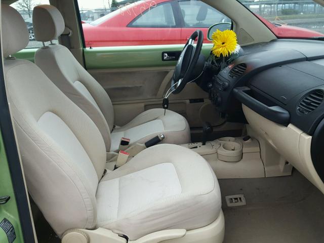 3VWBK31C95M400217 - 2005 VOLKSWAGEN NEW BEETLE 绿色 照片 5