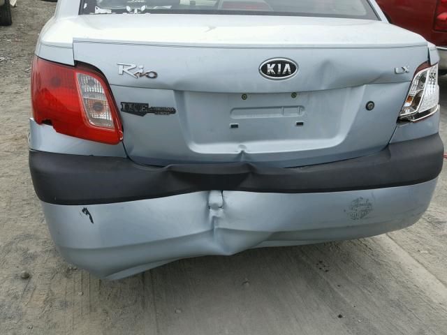 KNADE123666081802 - 2006 KIA RIO BLUE photo 9