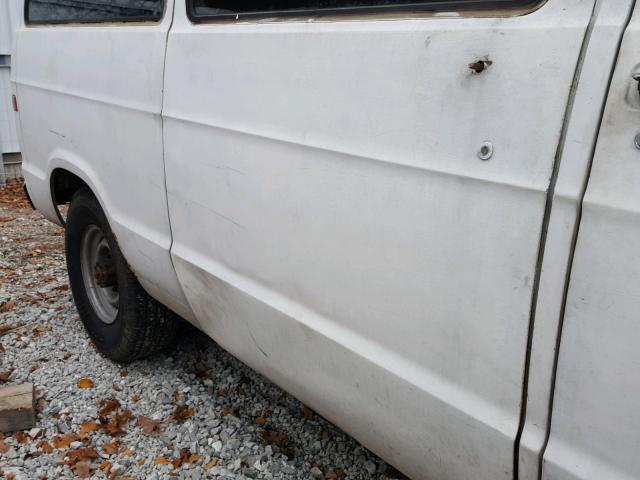 2B7KB33WXFK264712 - 1985 DODGE RAM VAN B3 WHITE photo 9