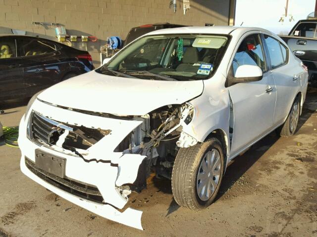 3N1CN7AP1CL942751 - 2012 NISSAN VERSA S WHITE photo 2