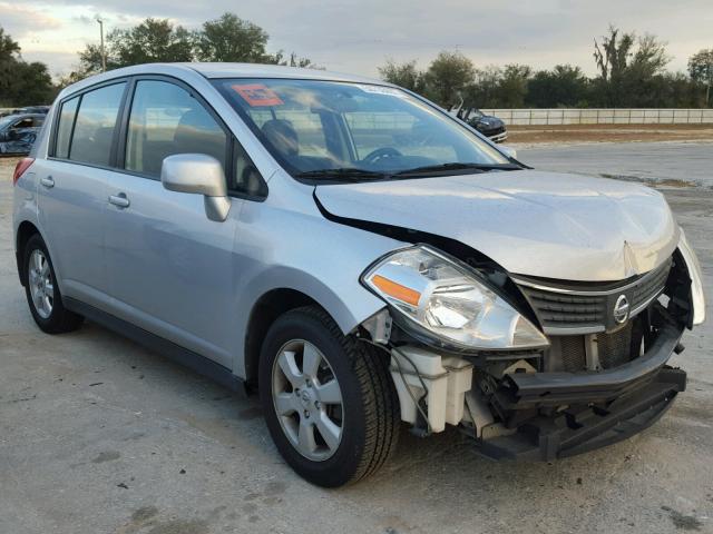 3N1BC13E68L389385 - 2008 NISSAN VERSA S SILVER photo 1