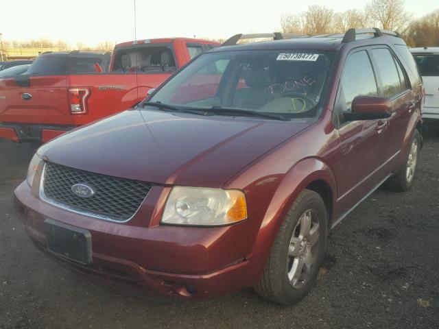 1FMDK06135GA76320 - 2005 FORD FREESTYLE MAROON photo 2