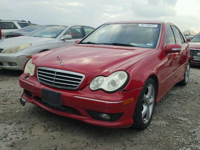 WDBRF52H46A883320 - 2006 MERCEDES-BENZ C GENERATI RED photo 2