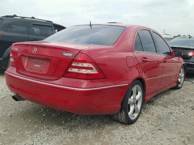 WDBRF52H46A883320 - 2006 MERCEDES-BENZ C GENERATI RED photo 4