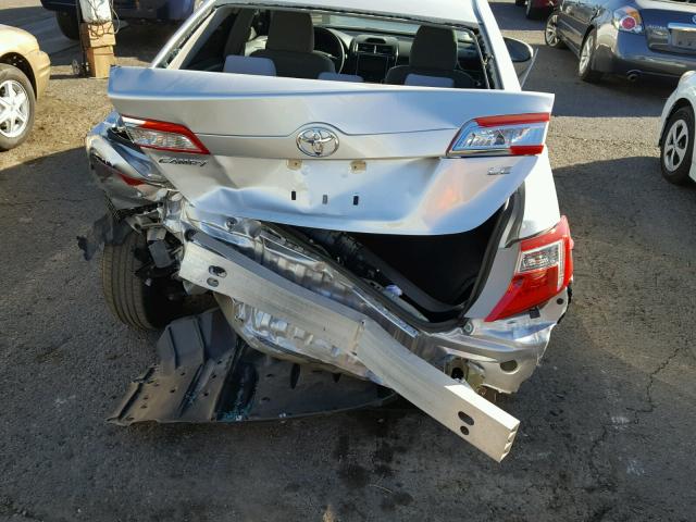 4T1BF1FK0CU048533 - 2012 TOYOTA CAMRY BASE SILVER photo 9