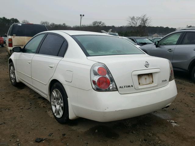 1N4AL11D75C355083 - 2005 NISSAN ALTIMA S WHITE photo 3