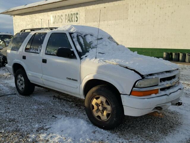 1GNDT13X94K152710 - 2004 CHEVROLET BLAZER WHITE photo 1