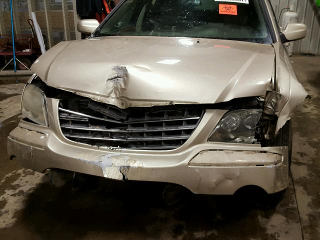 2C8GF78445R332337 - 2005 CHRYSLER PACIFICA L TAN photo 9