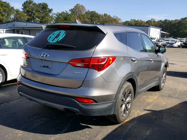 5XYZU3LB0GG316884 - 2016 HYUNDAI SANTA FE S SILVER photo 4