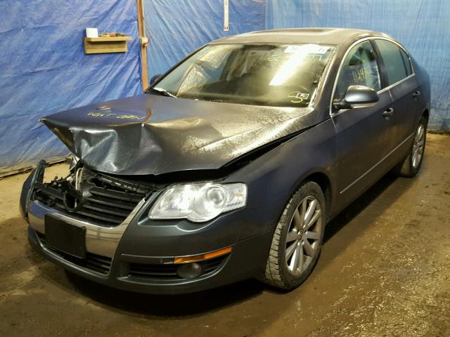 WVWJK9AN5AE162661 - 2010 VOLKSWAGEN PASSAT KOM GRAY photo 2