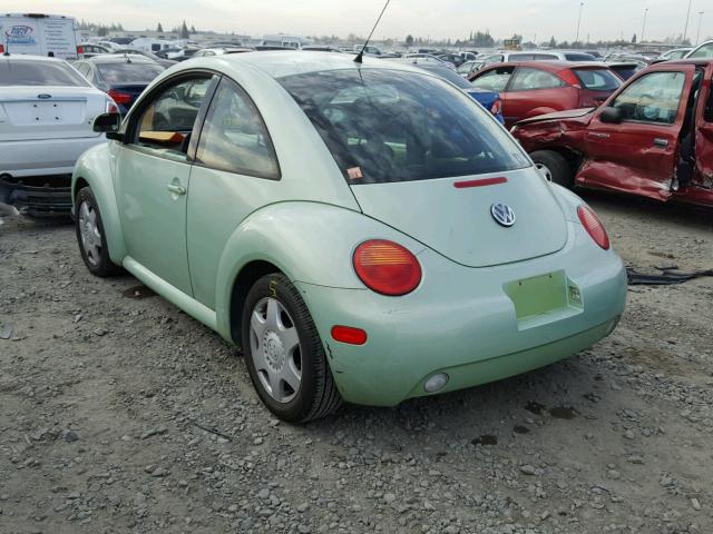 3VWCC21C5YM495794 - 2000 VOLKSWAGEN NEW BEETLE 绿色 照片 3