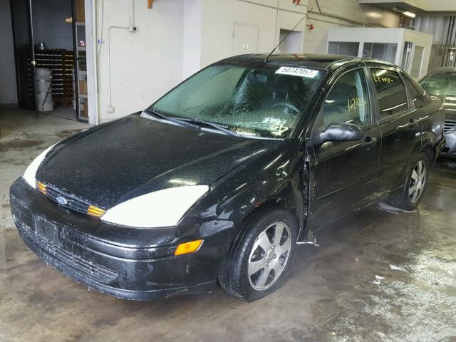 1FAFP34342W354346 - 2002 FORD FOCUS SE BLACK photo 2