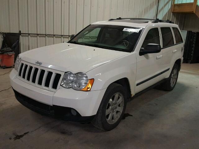 1J8HR48M58C233625 - 2008 JEEP GRAND CHER WHITE photo 2