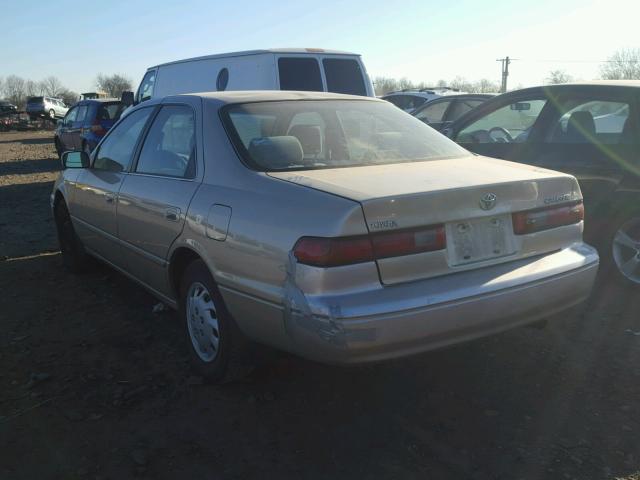 JT2BG22K2W0151082 - 1998 TOYOTA CAMRY CE GOLD photo 3