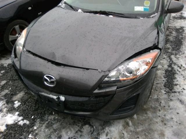 JM1BL1VG1B1394276 - 2011 MAZDA 3 I BLACK photo 9