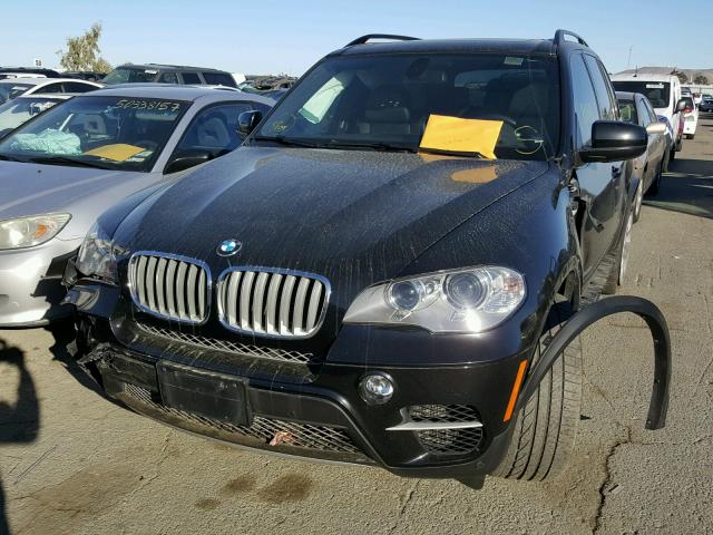 5UXZW0C50D0B92847 - 2013 BMW X5 XDRIVE3 BLACK photo 2