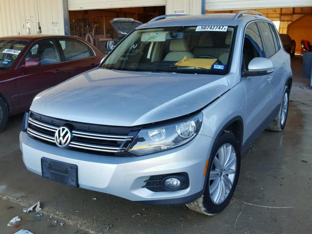 WVGAV3AXXEW509645 - 2014 VOLKSWAGEN TIGUAN S SILVER photo 2