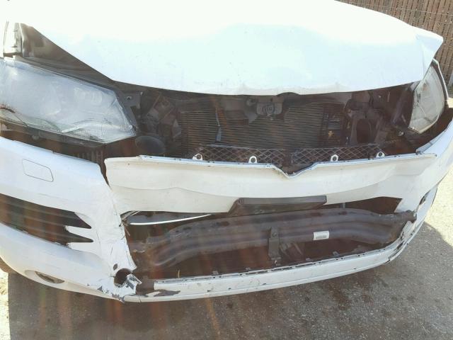 WVGEP9BP7DD006016 - 2013 VOLKSWAGEN TOUAREG V6 WHITE photo 9