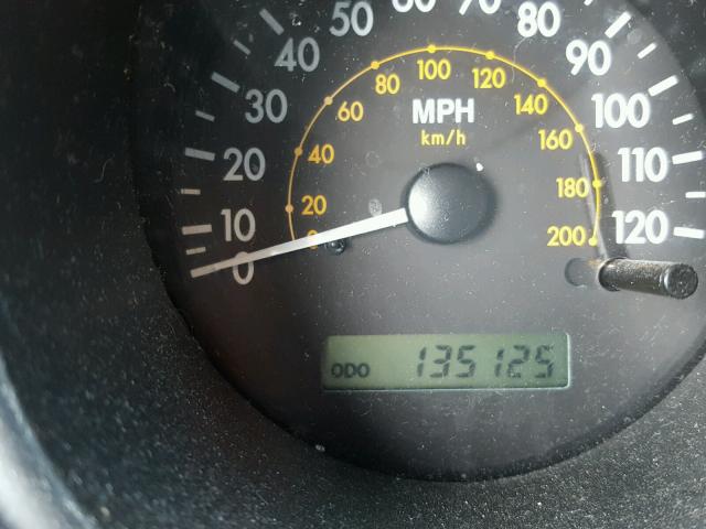 KL1TD56606B680402 - 2006 CHEVROLET AVEO BASE GRAY photo 8