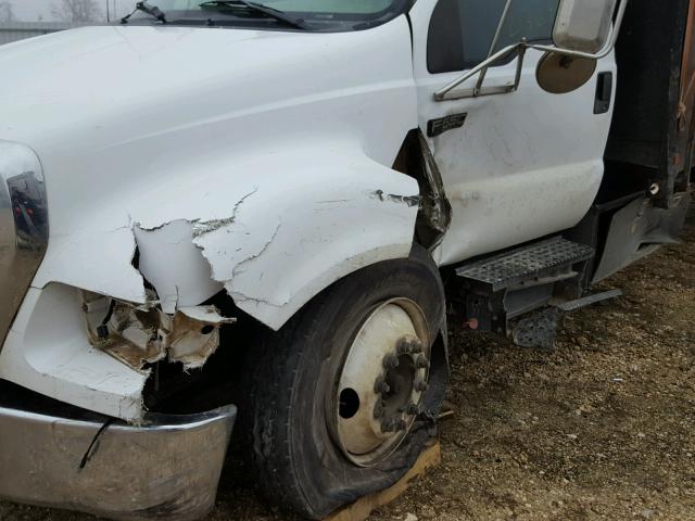 3FRNF65F07V515069 - 2007 FORD F650 SUPER WHITE photo 9