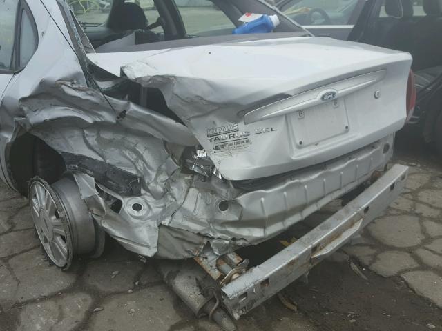 1FAFP56U87A153555 - 2007 FORD TAURUS SEL SILVER photo 10